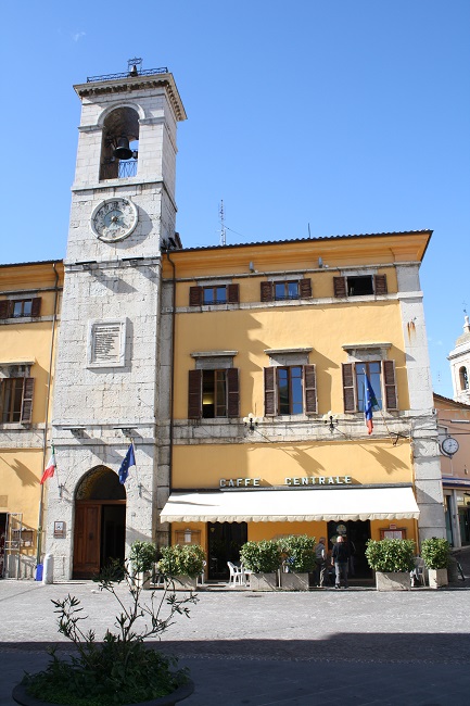 Cantiano, palazzo comunale