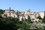 Blick vom Westen von Serra San Quirico