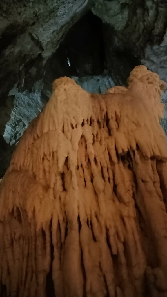 grotte di frasassi formazioni