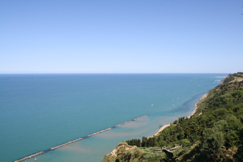 Spiaggia di Fiorenzuola di Focara